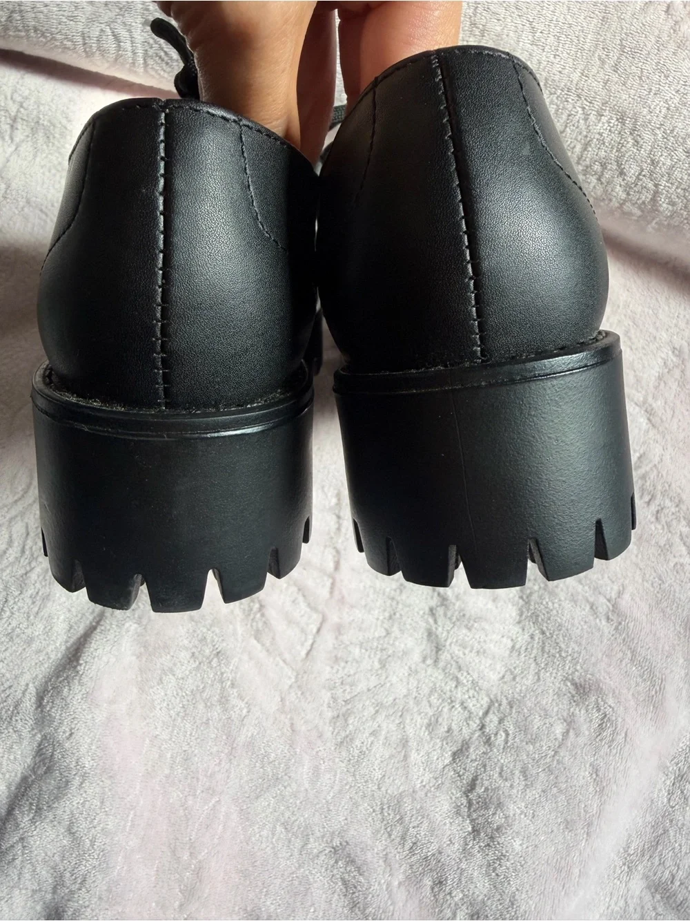 ANDREA FENZI Black Leather Lug-Sole Oxford